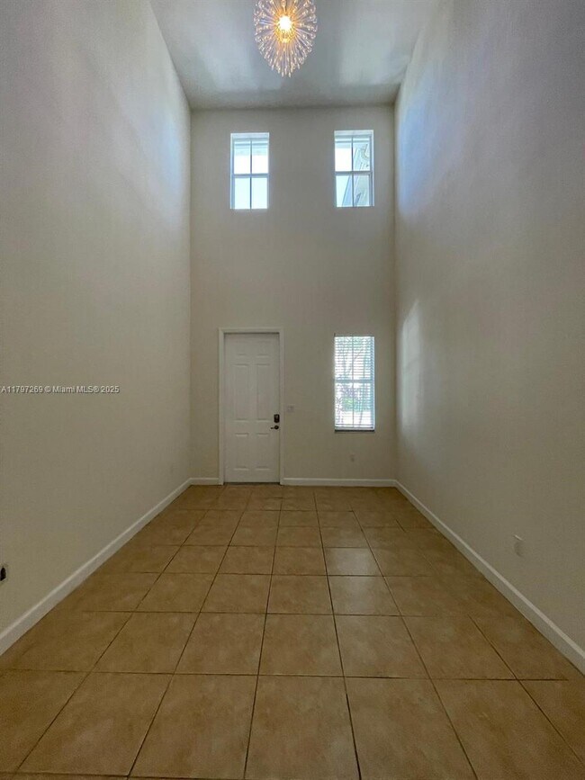 Building Photo - 11432 NW 75th Terrace