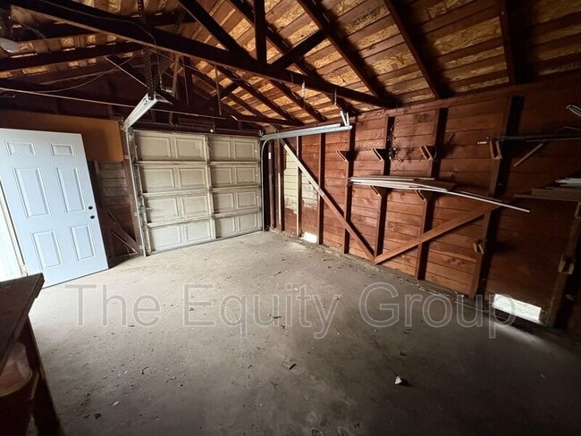 Building Photo - 1801 Riverside St