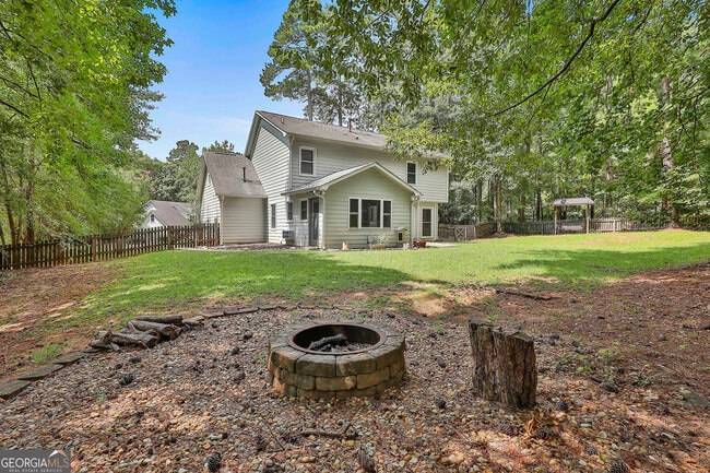 Building Photo - 101 Pepperwood Dr