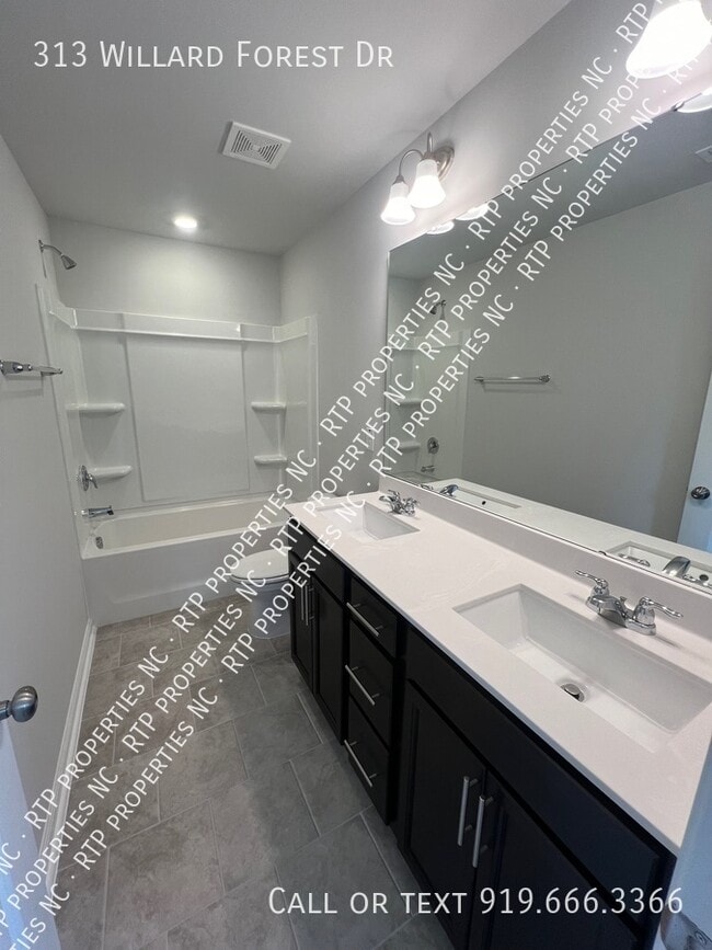 Building Photo - 313 Willard Forest Dr, Wendell, NC 27591