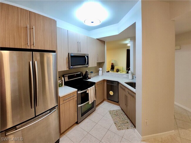 Building Photo - 1308 Mainsail Dr