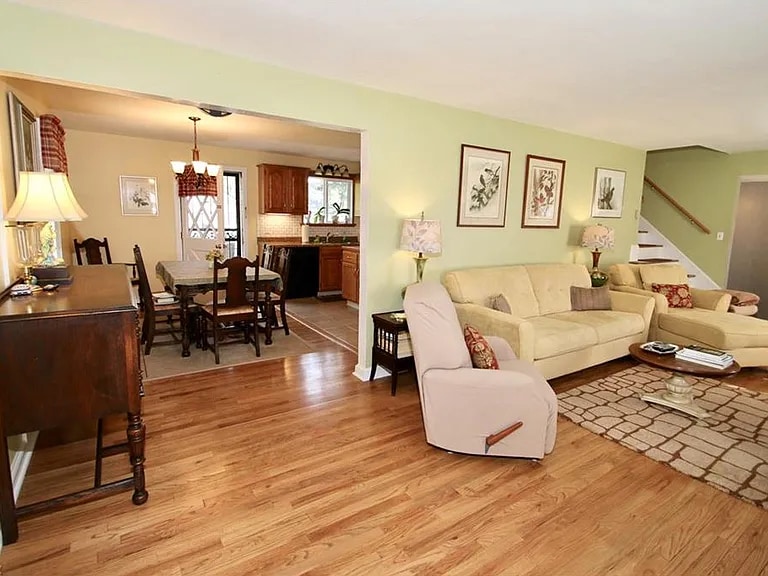 Building Photo - 1771 E 234th St