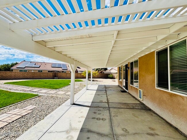 Building Photo - 4640 Trojan Ct