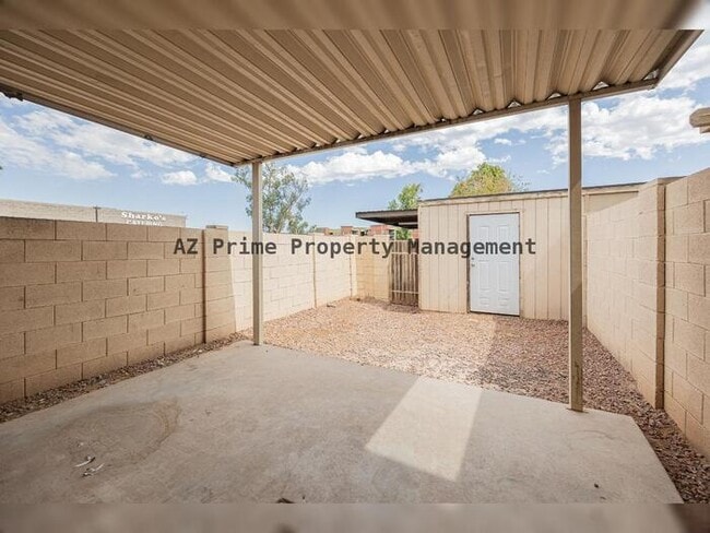 Building Photo - 4513 N 26th Dr