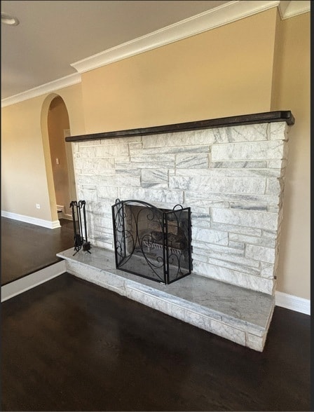 Building Photo - 406 S Lauder Ln
