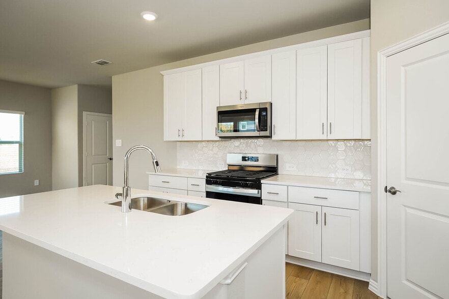Building Photo - 1223 Paintbrush Dr