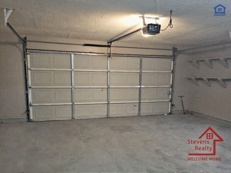 Building Photo - 303 SW 72nd St