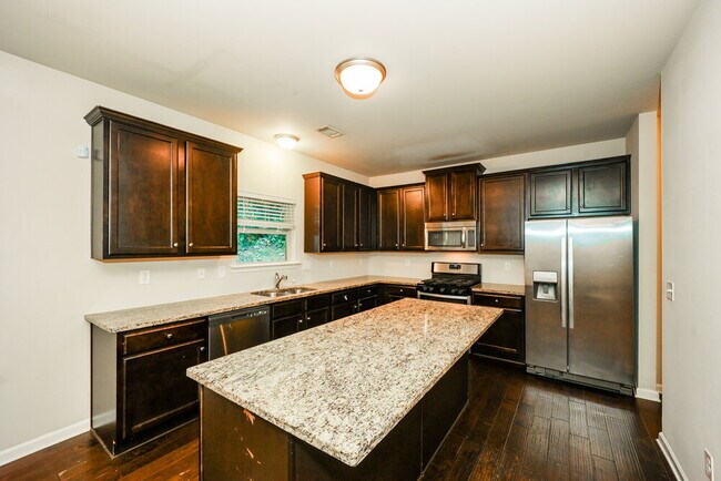 Building Photo - 6281 Allen Rd SW