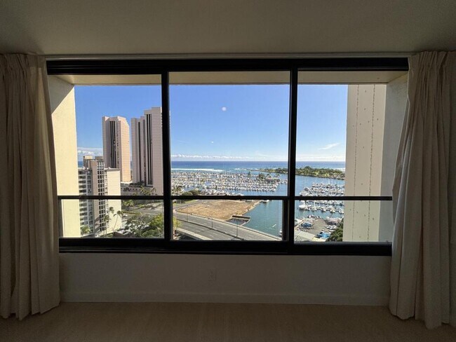 Building Photo - 1650 Ala Moana Blvd
