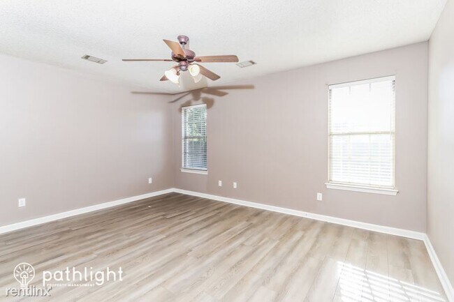 Building Photo - 3 br, 2 bath House - 3114 Henson Pl UNIT