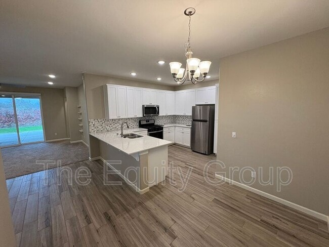 Building Photo - 4526 W Flagstaff Ave