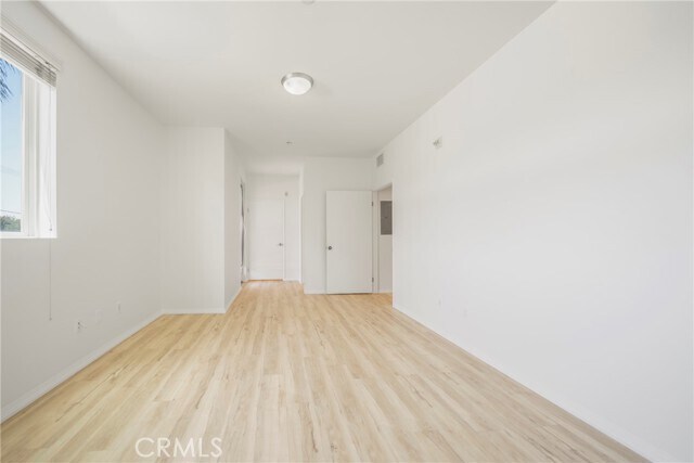 Building Photo - 13941 Sherman Way