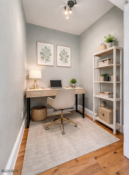 Building Photo - 544 Bramhall Ave