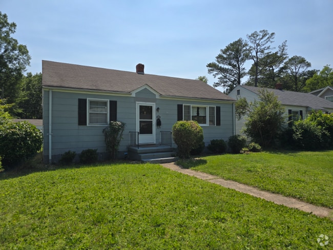 Building Photo - 6411 Stuart Ave