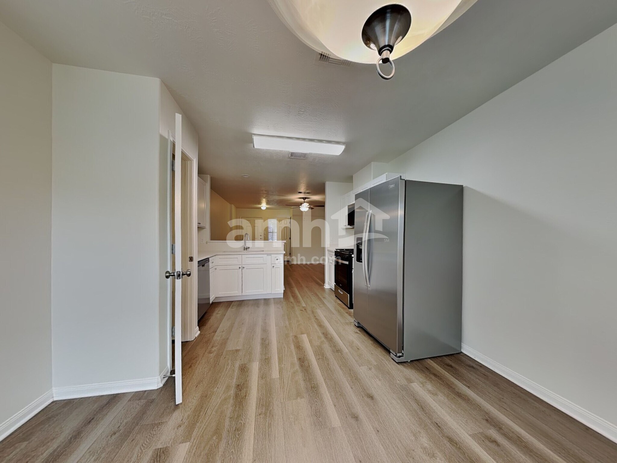 Building Photo - 910 Redcrest Springs Ct