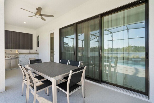 Building Photo - 5911 High Seas Dr