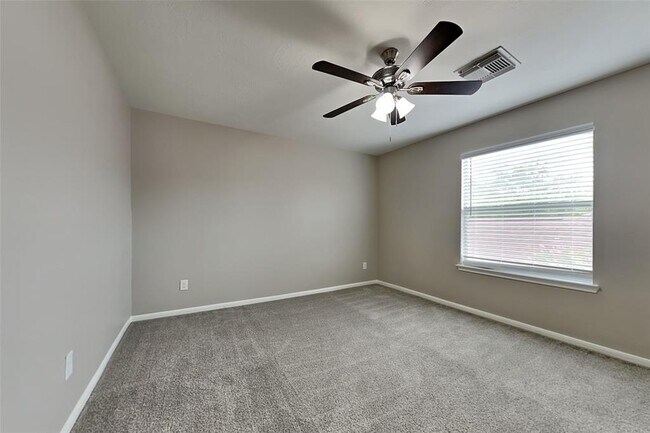 Building Photo - 2506 Buckminster Dr
