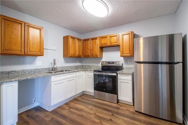 Building Photo - 24 Oxford Dr