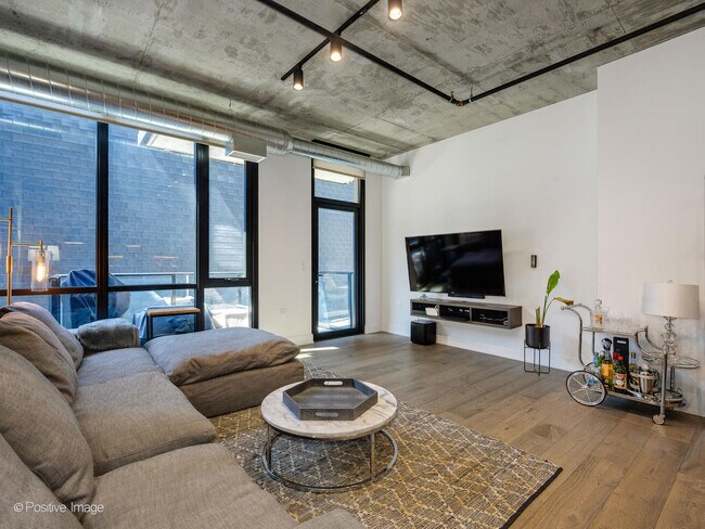 Building Photo - 111 S Peoria St