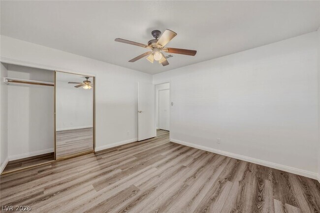 Building Photo - 6760 W Oakey Blvd