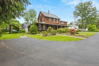 Building Photo - 570 Western Hwy S