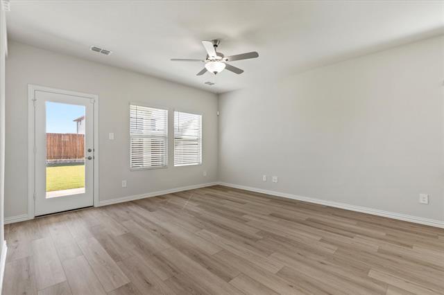 Building Photo - 1244 Bellflower Rd