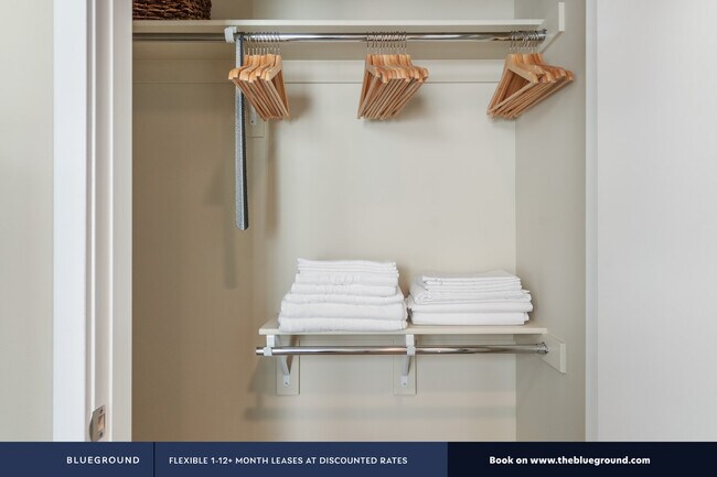 Building Photo - 800 Indiana St