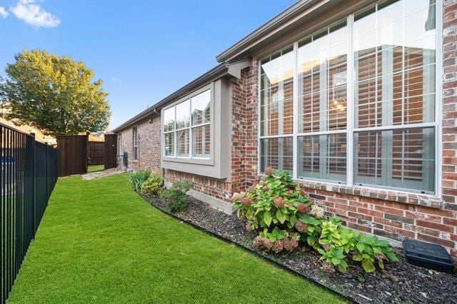 Building Photo - 14881 Holly Leaf Dr