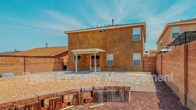 Building Photo - 7615 Red Finch Ct NW