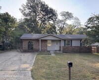 Building Photo - 8678 Yorktown Dr