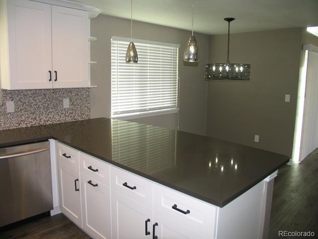 Building Photo - 2158 Sunridge Cir