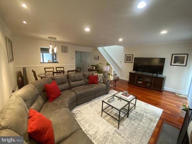 Building Photo - 2104 Seneca Run