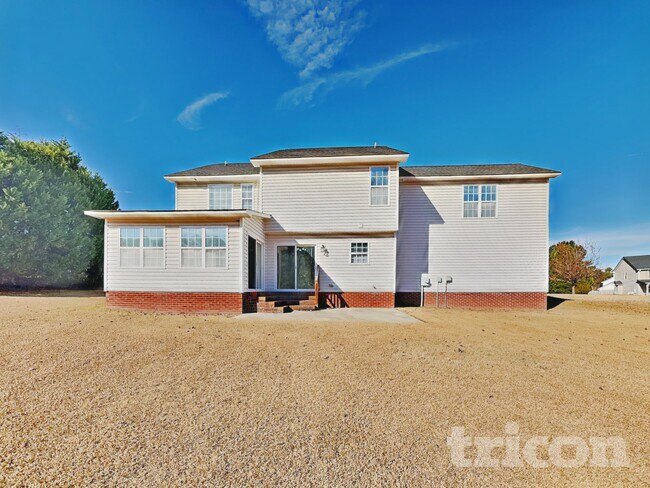 Building Photo - 200 Lattimore Rd