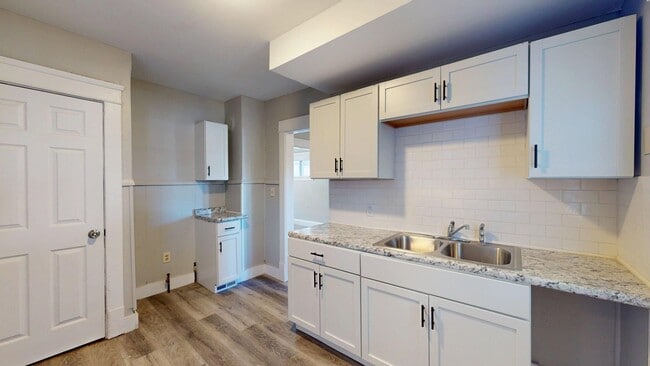 Building Photo - Cudell Area - 3 Bedroom - 1 Bath - Single ...