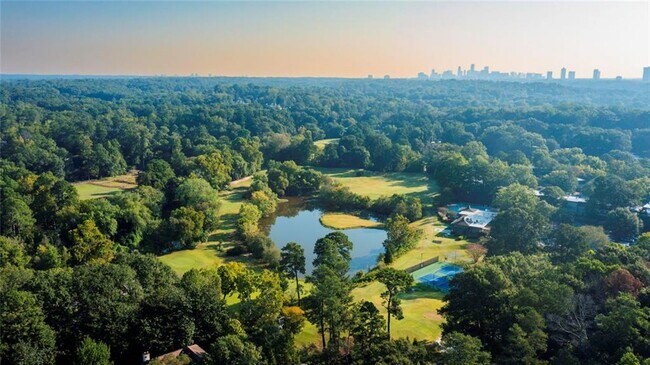 Building Photo - 38 La Rue Pl NW