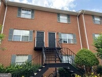 Building Photo - 2165 S Milledge Ave