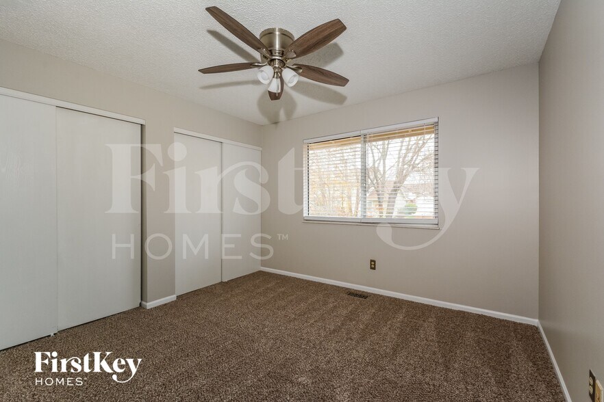 Building Photo - 4674 Peggyann Dr