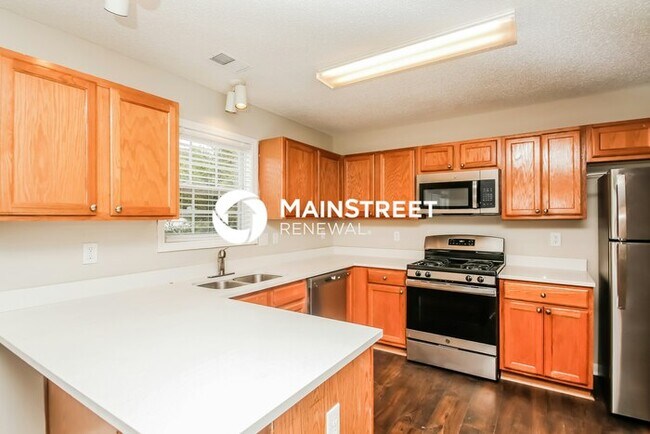 Building Photo - 3 Bedroom Pet-Friendly Home in HIRAM, GA with Main Street Renewal