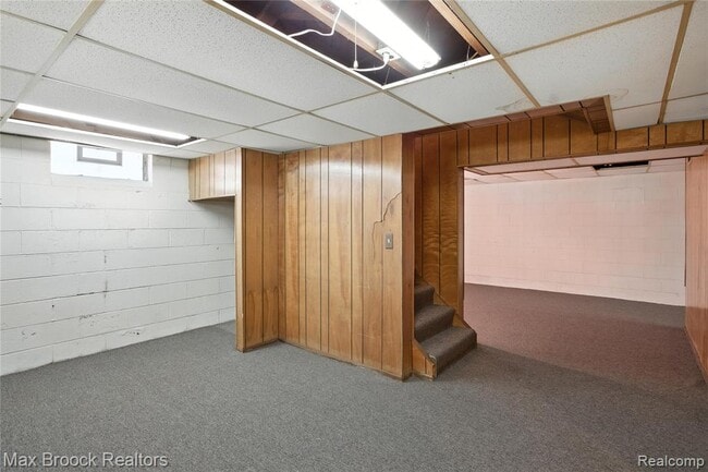 Building Photo - 25301 Ford St