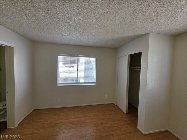 Building Photo - 2200 Highpointe Dr