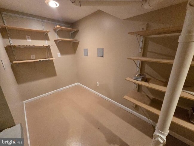 Building Photo - 15692 William Bayliss Ct