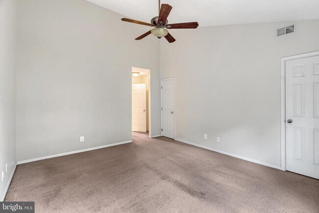 Building Photo - 43162 Ivywood Terrace