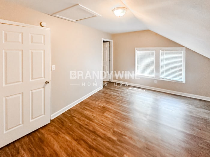 Building Photo - 1351 Jefferson Ave