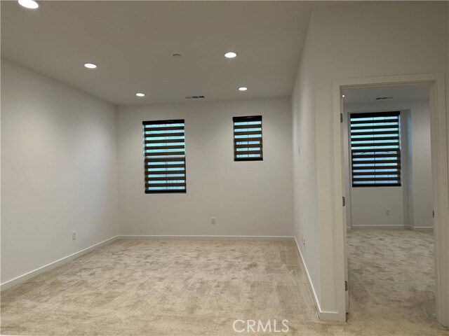 Building Photo - 665 E Foothill Blvd