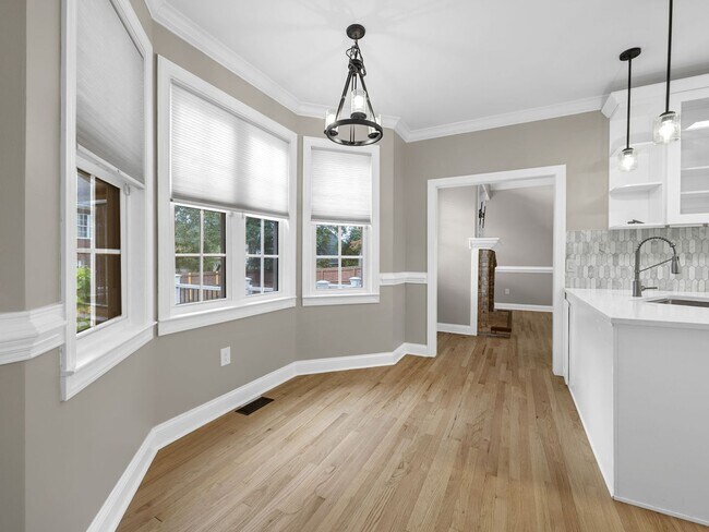 Building Photo - 708 Symmetry Ct