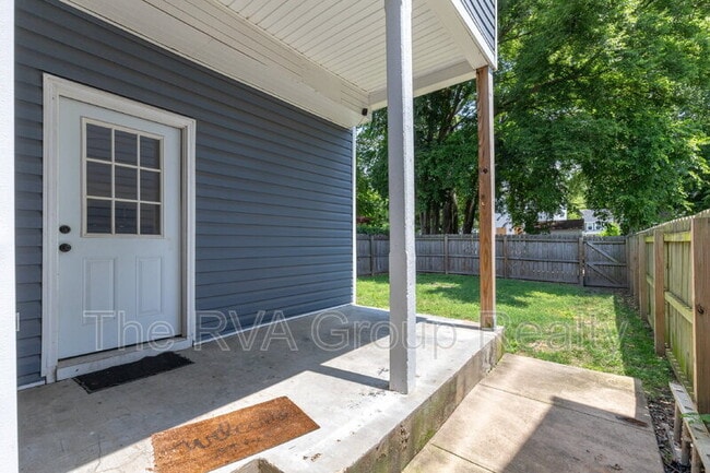 Building Photo - 1317 N 22nd St