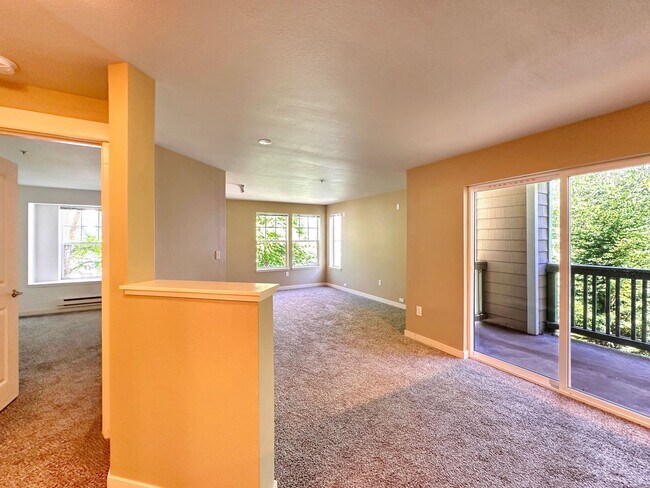 Building Photo - 1Bd/1Ba Kenmore Condo