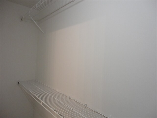 Building Photo - 7641 Blackthorn Ct