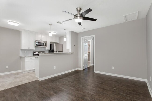 Building Photo - 4319 McKinney Ave