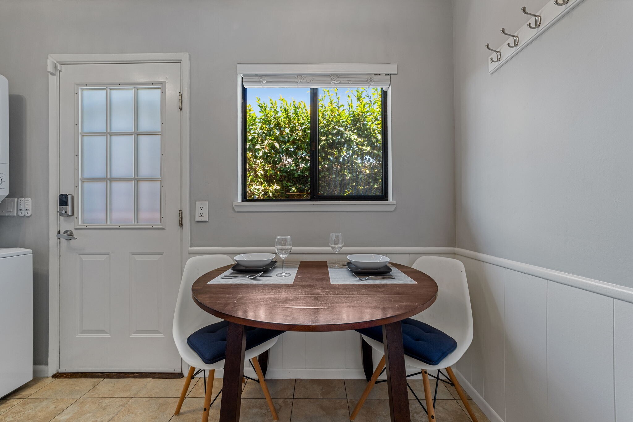 Building Photo - 4759 Baylor Dr